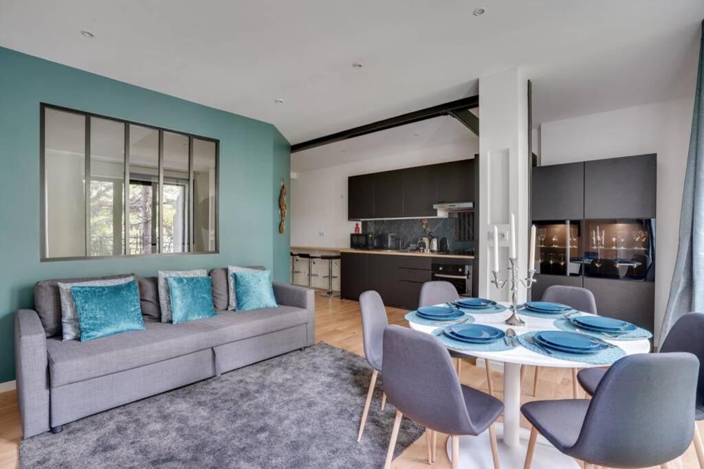 Suite Luxury Republique Paris Exteriör bild