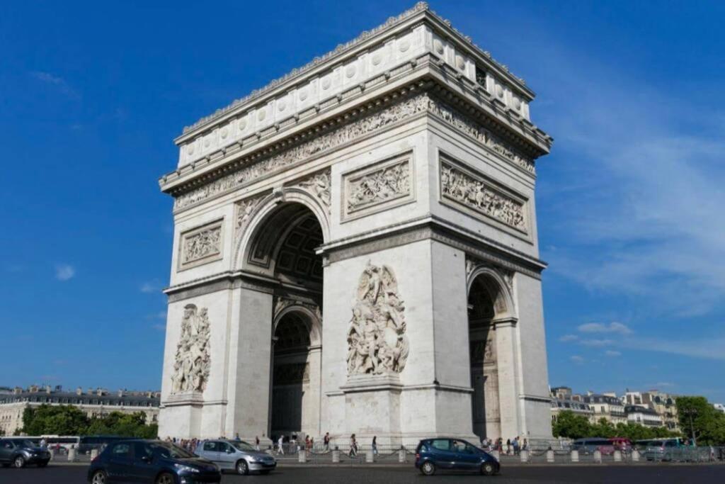 Suite Luxury Republique Paris Exteriör bild